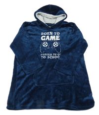 Tmavomodrá plyšová oversize dlouhá mikina s ovladačem a nápisy a kapsou a kapucí CITY COMFORT