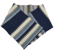 Modro-tmavomodro-smetanovo-hnědá vzorovaná šála Zelly