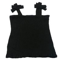 Černý žabičkový crop top