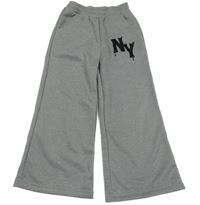 Šedé melírované široké tepláky s písmeny