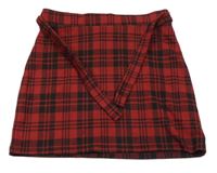 Červeno-černá kostkovaná úpletová sukně s páskem F&F