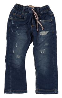 Tmavomodré teplákové rifle s prošoupáním 