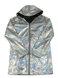 Stříbrný metalický nepromokavý jarní kabát s kapucí 