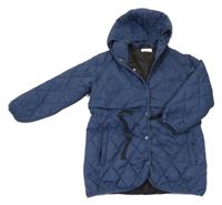 Tmavomodrá prošívaná šusťáková zateplená parka s kapucí Leigh Tucker