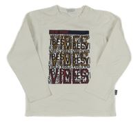 Bílé triko s nápisy 