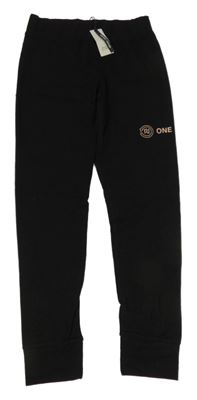 Nové - černé lehké tepláky s nápisem River Island