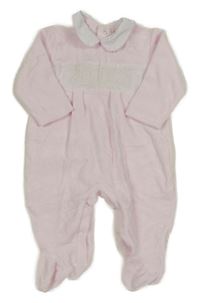 Světlerůžový sametový overal s bílým límečkem 