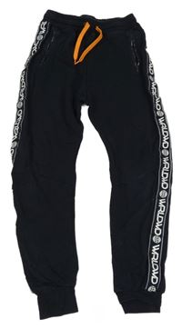 Tmavomodré cuff tepláky s nápisy H&M