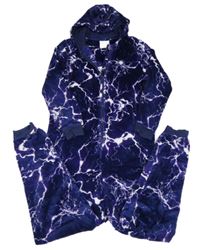 Tmavofialovo-bílá vzorovaná chlupatá kombinéza s nášivkou a kapucí zn. Next