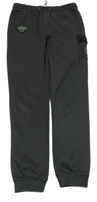 Tmavošedé tepláky s kapsou a nášivkou