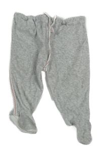 Šedé sametové polopduky 