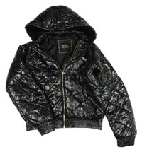 Černá šusťáková lesklá zateplená crop bunda s kapucí River Island