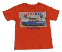 Červené tričko s autem 