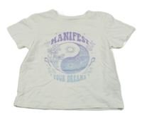 Bílé crop tričko s motýlky a kytičkami a nápisy PRIMARK