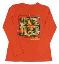 Červené triko s nápisy St. Bernard