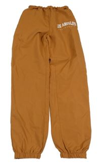 Hnědé lehké kalhoty s nápisem shein