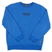 Tmavomodrá mikina s nápisem