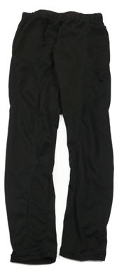 Černé sportovní legíny