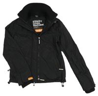 Černá kostkovaná šusťáková jarní bunda s logem Superdry