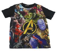 Černo-barevné tričko s Avengers Matalan