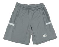 Šedé sportovní funkční kraťasy s logem Adidas