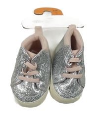 Nové - stříbrno-světlerůžové koženkové kotníčkové capáčky se srdíčkem PRIMARK vel. 16 