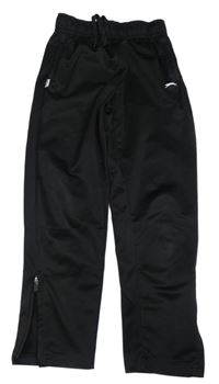 Černé sportovní tepláky s logem Slazenger