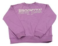 Fialová mikina s nápisem