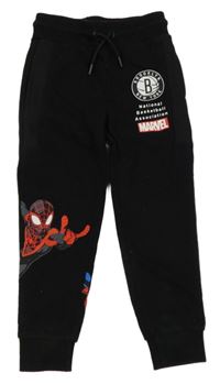Černé tepláky se Spidermany Marvel