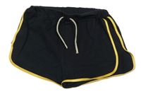 Černé bavlněné kraťasy se žlutým proužkem