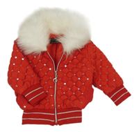 Červená šusťáková zateplená bunda s flitry a kožešinou 