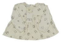 Nové - bílá květovaná tunika Zara