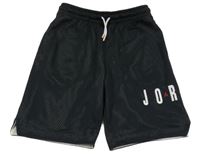 Černé sportovní kraťasy Nike Jordan