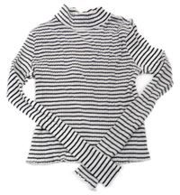 Bílo-černý pruhovaný žebrovaný crop rolák H&M