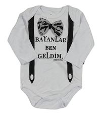 Bílé body s kšandami a motýlkem