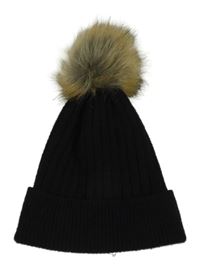 Černá čepice s bambulí Primark