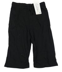  Nové - Černé teplákové kraťasy