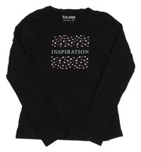 Černé trio s nápisem a kytičkami 