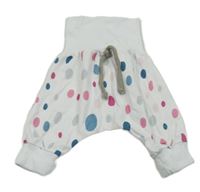 Bílé puntíkované tepláky 