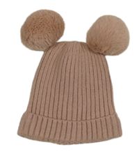 Pudrová žebrovaná úpletová čepice s bambulemi Tu