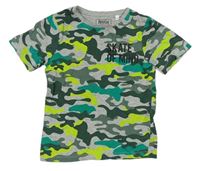 Šedo-zelené army tričko s nápisem C&A