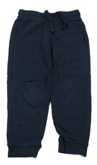 Tmavomodré tepláky lupilu