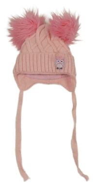 Světlerůžová čepice se sovičkou a bambulemi