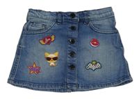 Modrá riflová sukně s nášivkami