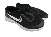 Černo-bílé ultralehké botasky Nike vel. 36,5