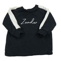 Černo-bílá mikina s nápisem 