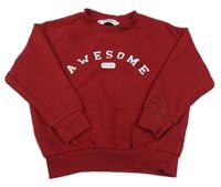 Rubínová mikina s nápisem 