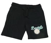 Černé teplákové kraťasy s míčem F&F