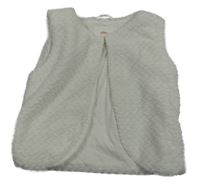 Bílá vzorovaná kožešinová podšitá vesta S. Oliver