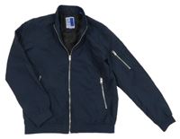 Tmavomodrý šusťákový jarní bomber Jack & Jones